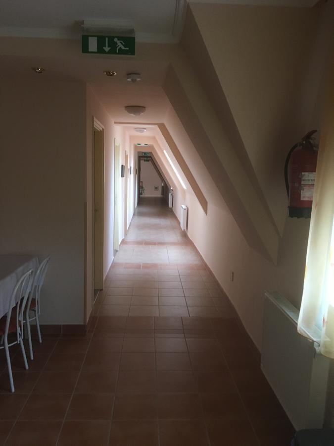 Casablanca Rooms And Restaurant Debrecen Dış mekan fotoğraf